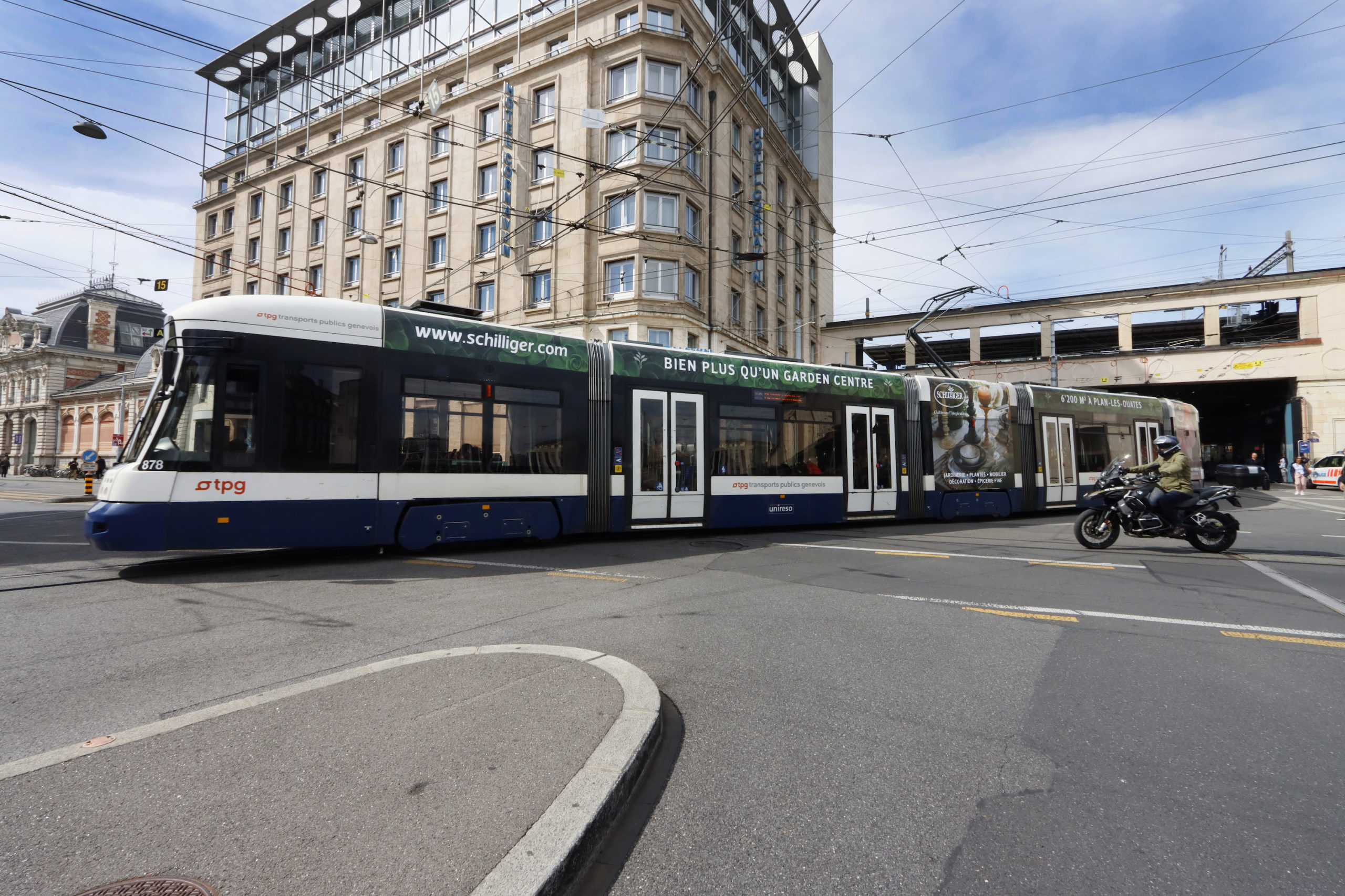 thepurpleside-graphiste-freelance-geneve-reaim-bache-promotionnel